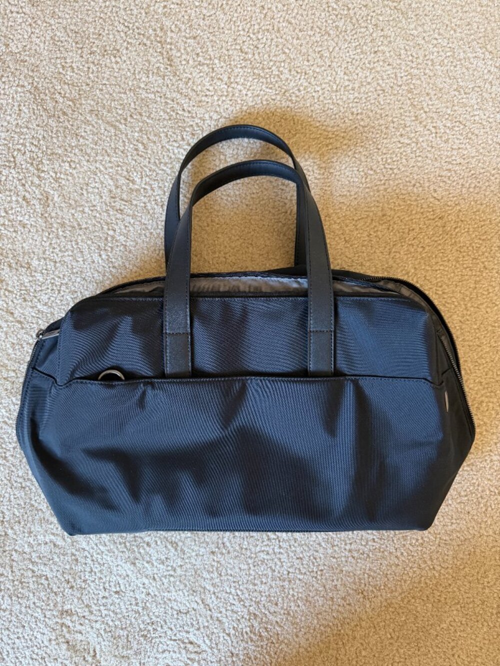 The Everywhere Bag in Jet Black - Picture 2 of 9